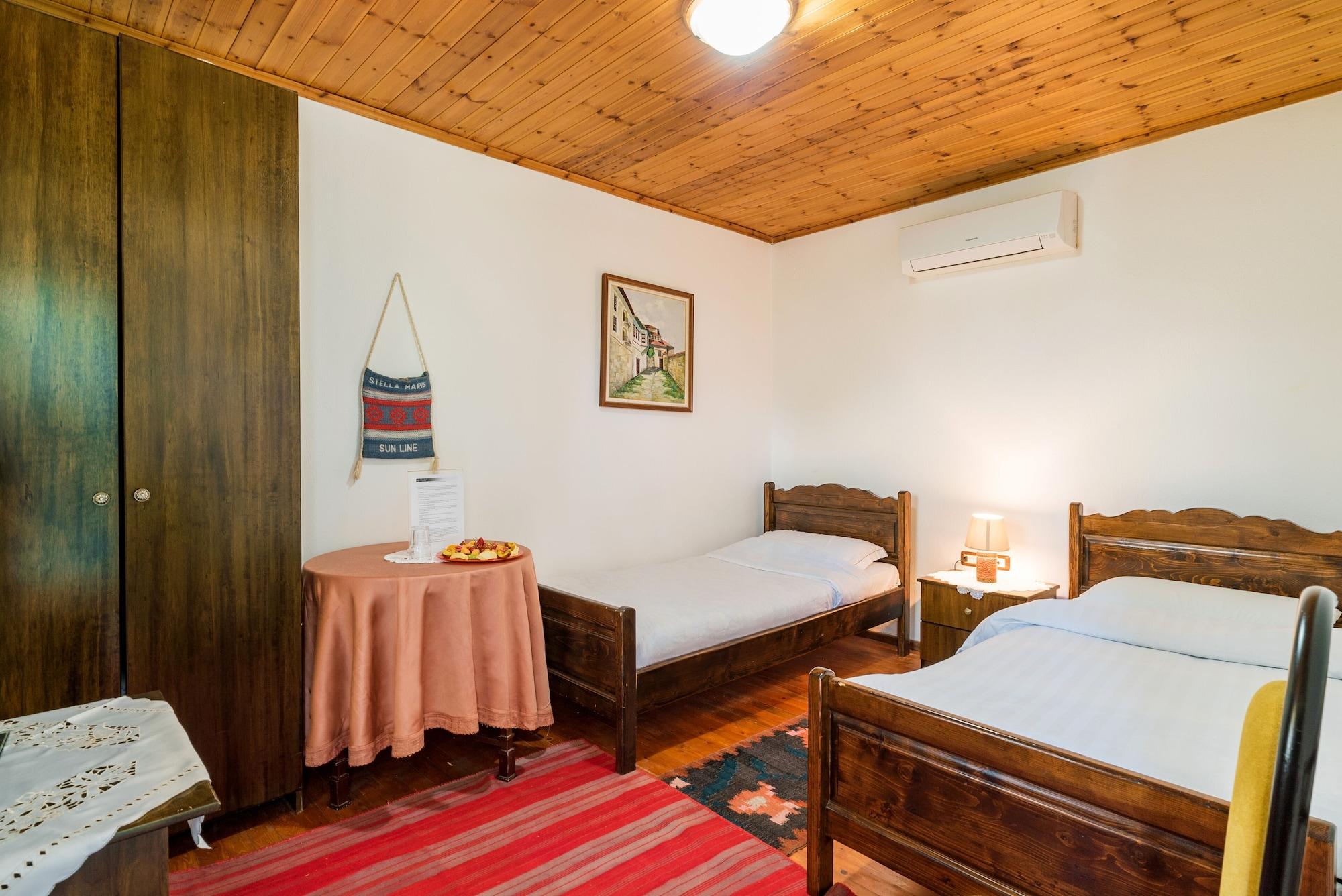 Hotel Castle Park Berat Exterior foto